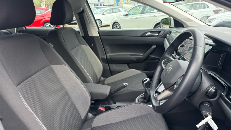 Volkswagen Polo 1.0 Life 5dr Petrol Hatchback